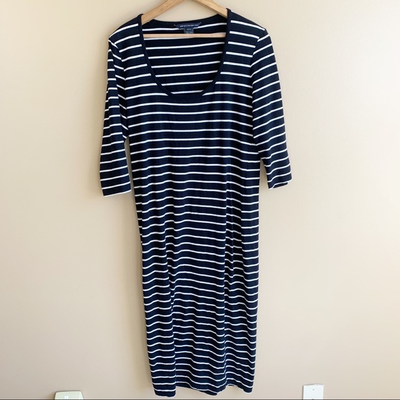 FRENCH CONNECTION black stripe jersey dress scoop neckline 3/4 sleeve RELISTED - Picture 2 of 9